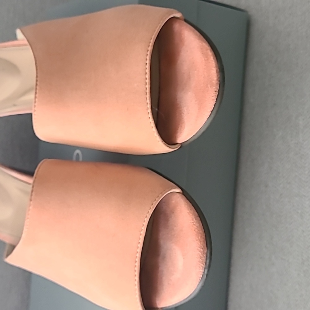 Rockport Taylor Assymetrical Slides in Suede - 8.5 - Picture 5 of 14